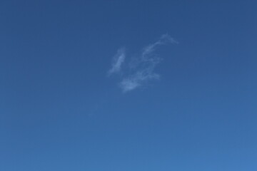 Fiapo de n&uacute;vem