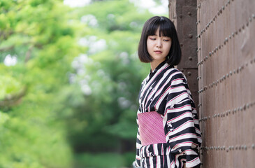 浴衣の女性