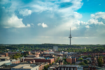 Fernsehturm Kiel, Blick auf die Stadt vom Rathaus © moinzon
