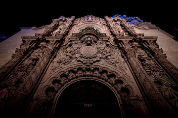 church of the holy cross