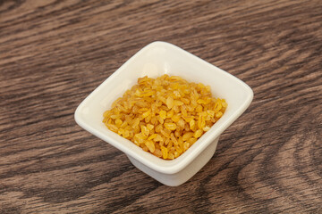 Vegetarian cuisine - dry bulgur for cooking