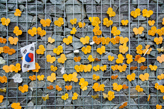WORLD WAR II COMFORT WOMEN