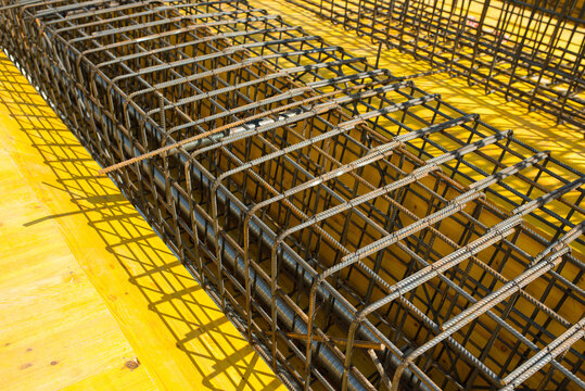 construction of reinforcement for a transport bridge