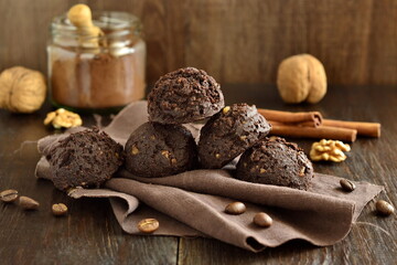 Chocolate rye biscuits with walnut, cookies