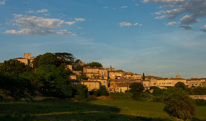 Fototapeta na wymiar The provencal hilltop village of Murs ,vaucluse provence France in the evening light.