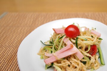 切り干し大根のサラダ