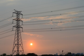 Fototapeta premium power lines at sunset