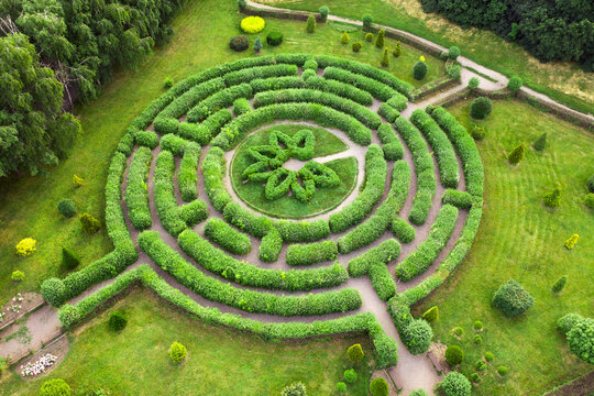 Topiary garden in the shape of a labyrinth.