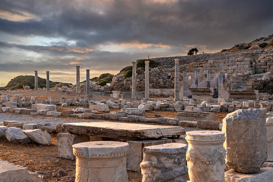 The ancient city of Knidos is one of the most important western Anatolian coastal cities. It is within the borders of Yazı Village, Datca District of Mugla Province.
