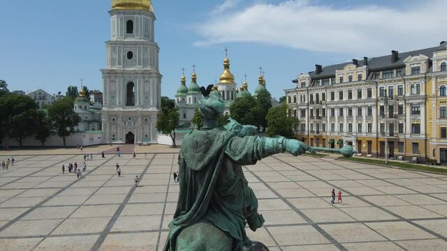 Monument to Bohdan Khmelnitsky in Kiev - a monument to the hetman of Ukraine Bohdan Khmelnitsky.