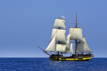 Fototapeta na wymiar Sailing ship sailing in the Mediterranean Sea