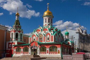 Fototapeta na wymiar Kazan Cathedral on Red Square in Moscow