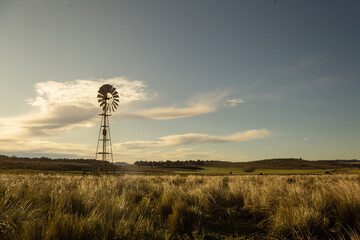 Sunrise and the wind