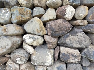 stone wall background raw