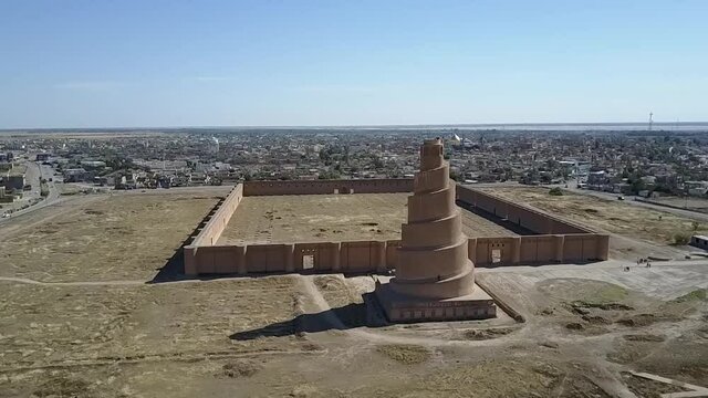 aerial footage of Malwiya Mosque in samarra iraq minaret minaret