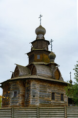Fototapeta na wymiar Wooden architecture of Suzdal, city in Russia. 