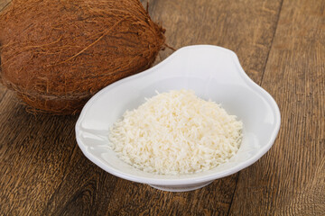 Coconut shredded chip with nut