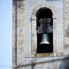 Obraz premium Kirche, Glocke, Portugiesische Fliesen, Mediteranes Ambiente, Azulejos