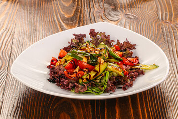 Salad with vegetables – tomato and cucumber