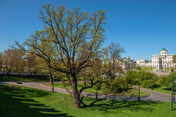 View of the Aleksandrovsky Garden - a park in the Tverskoy district of Moscow, located along the western Kremlin wall, stretching from Revolution Square to the Kremlin embankment. Founded in 1812