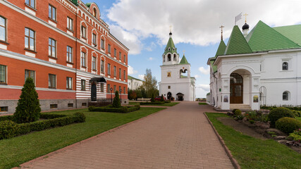 Fototapeta na wymiar Church architecture of Murom, a city in Russia. 