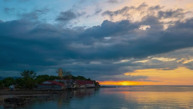 ko Samui 4k Timelase twilight sunset sky with cloud ,big buddha temple wat pha yai, bangrak ,koh samui ,suratthani ,thailand	