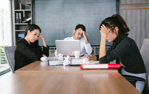Disinterested Discussion Disinterested Images – Browse 785 Stock Photos, Vectors, and Video ...