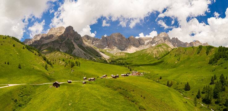 Passo San. Pellegrino Trentino, Dolomiti Italia