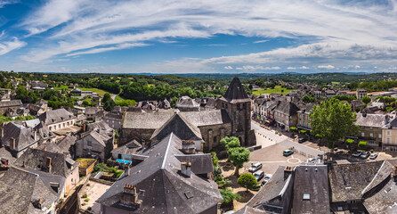 Allassac (Corrèze, France) - Vue panoramique de la cité ardoisière depuis le sommet de la tour...