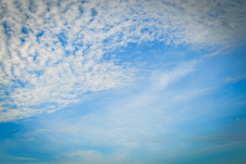 Naklejka na ściany i meble blue sky with little clouds