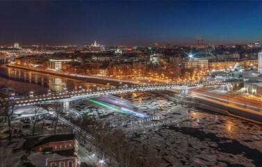 Obraz premium Patriarch's bridge at night. Moscow, Russia
