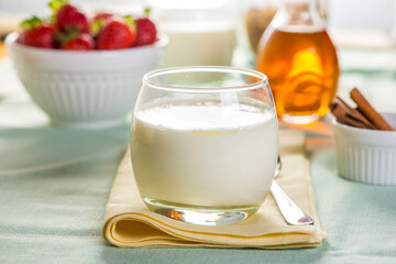 Coalhada com mel comida Típica Árabe