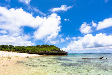 沖縄県宮古島、6月の伊良部島・日本