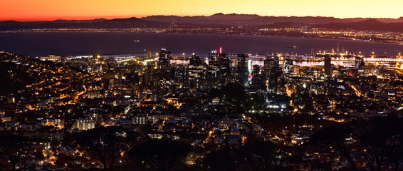 Fototapeta premium Aerial, dawn panoramic of downtown Cape Town with Table Bay in the background.