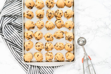 Baking cookies