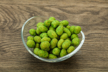 Spicy wasabi peanuts in the bowl