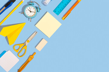 background with arrows