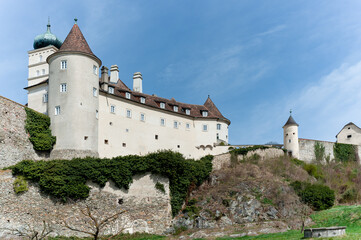 Fototapeta na wymiar Schonbuhel Schloss