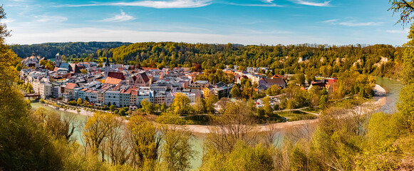 Obraz premium High resolution stitched panorama of a beautiful spring view on a sunny day at Wasserburg, Inn, Bavaria, Germany