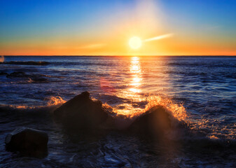 Sea Newport splash contrast sun