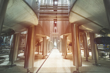 Tank stainless leg support