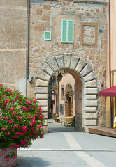 Fototapeta na wymiar Italia, Toscana, Grosseto, il paese di Sorano.