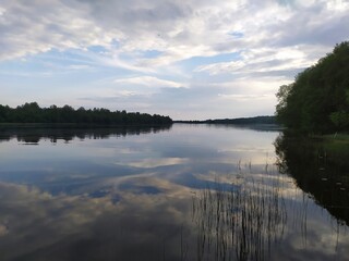 Fototapeta premium sky over the river