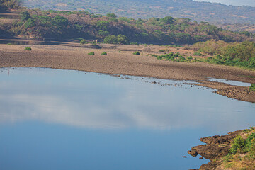 Fototapeta na wymiar Riberas del rio Lempa