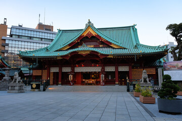 東京都 夕暮れの神田明神 拝殿