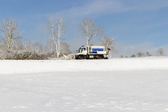 Chasse neige : 231 552 images, photos de stock, objets 3D et images  vectorielles