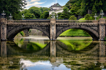 Fototapeta na wymiar Seimon Ishibashi Bridge