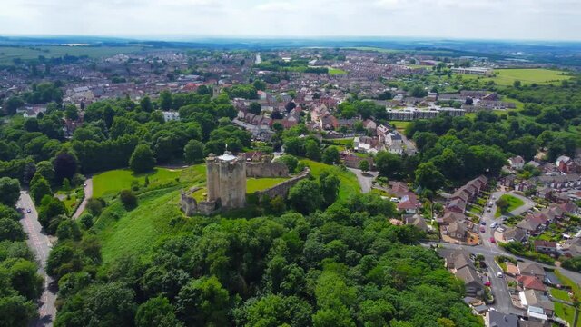 360 aerial pan of all of Conisbrough.