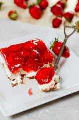 STRAWBERRY PRETZEL SALAD