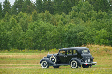 Black classic Oldsmobile from 1934